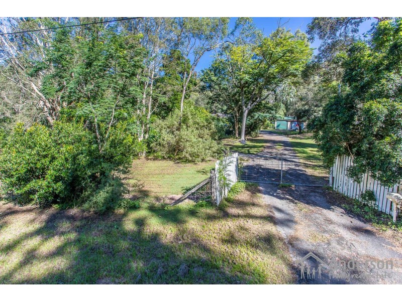 25 Aberdeen Road, North Maclean QLD 4280