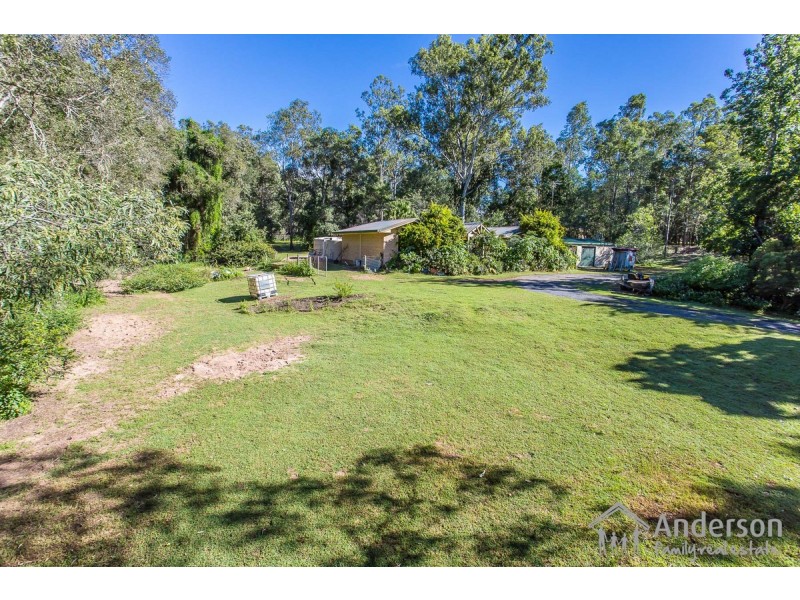 25 Aberdeen Road, North Maclean QLD 4280