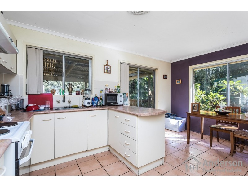 25 Aberdeen Road, North Maclean QLD 4280