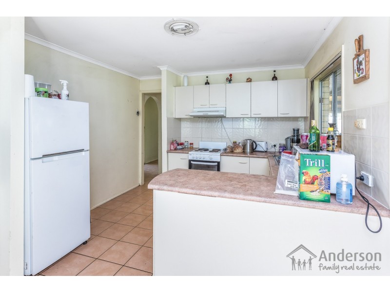 25 Aberdeen Road, North Maclean QLD 4280