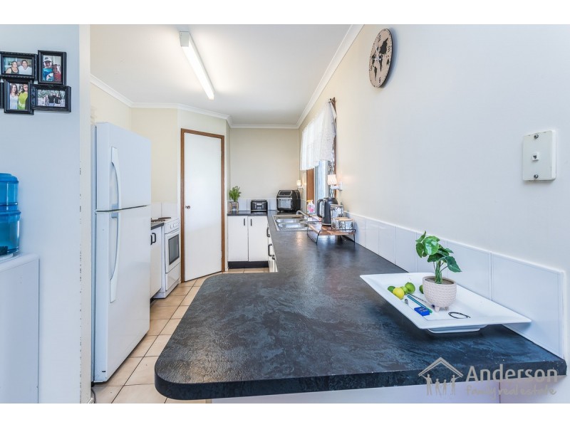 43 Edenlea Drive, Meadowbrook QLD 4131