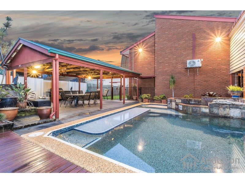 10 Wobur Street, Bracken Ridge QLD 4017