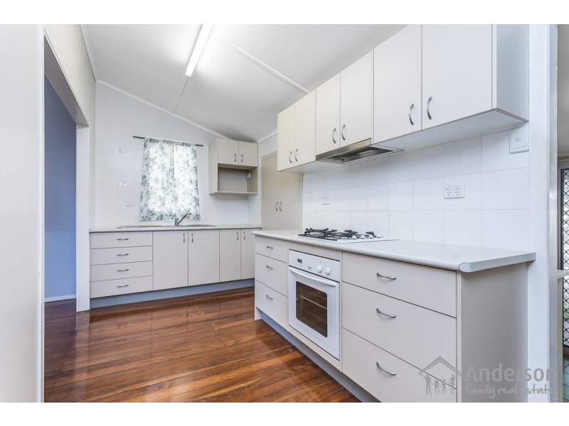 55 Griffith Road, Scarborough QLD 4020