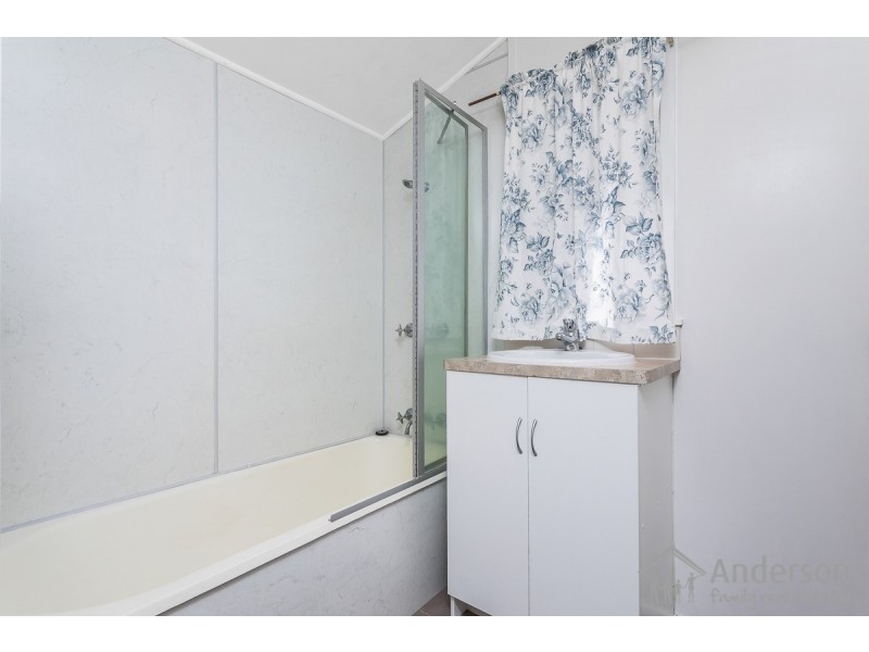 55 Griffith Road, Scarborough QLD 4020