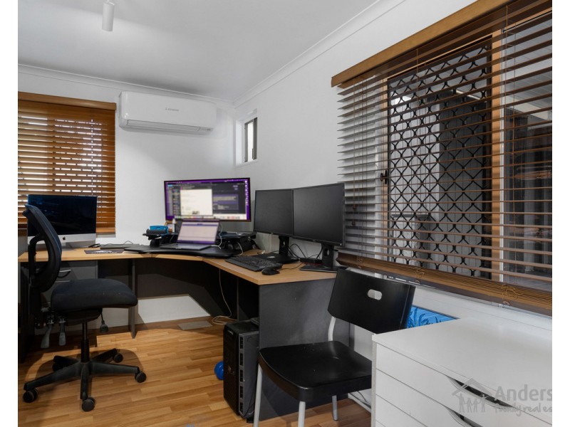 7 Stanley Terrace, Brighton QLD 4017