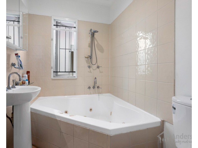 7 Stanley Terrace, Brighton QLD 4017