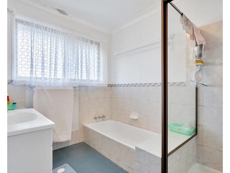 25 Candlebark Street, Aspley QLD 4034