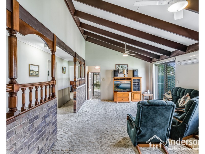 8 Kinross Street, Strathpine QLD 4500