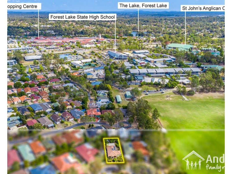 10 Deakin Place, Forest Lake QLD 4078