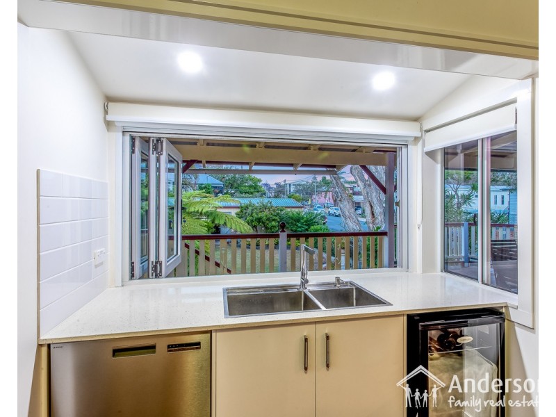70 Oxley Avenue, Woody Point QLD 4019