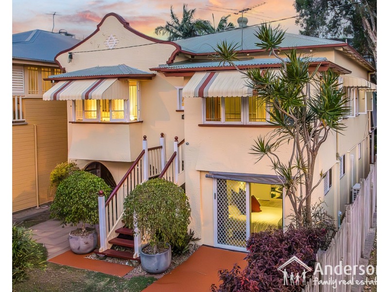 70 Oxley Avenue, Woody Point QLD 4019