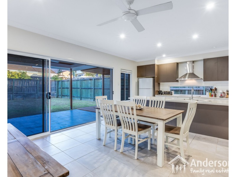 94 Oxley Avenue, Woody Point QLD 4019