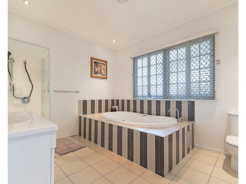 7 Brewer Street, Kallangur QLD 4503