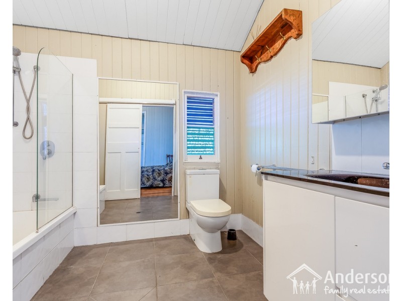 227 King Street, Clontarf QLD 4019