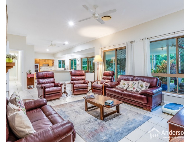 36 Greenwood Crescent, Samford Valley QLD 4520