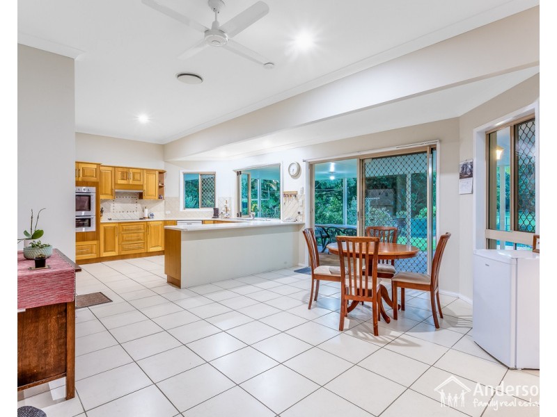 36 Greenwood Crescent, Samford Valley QLD 4520