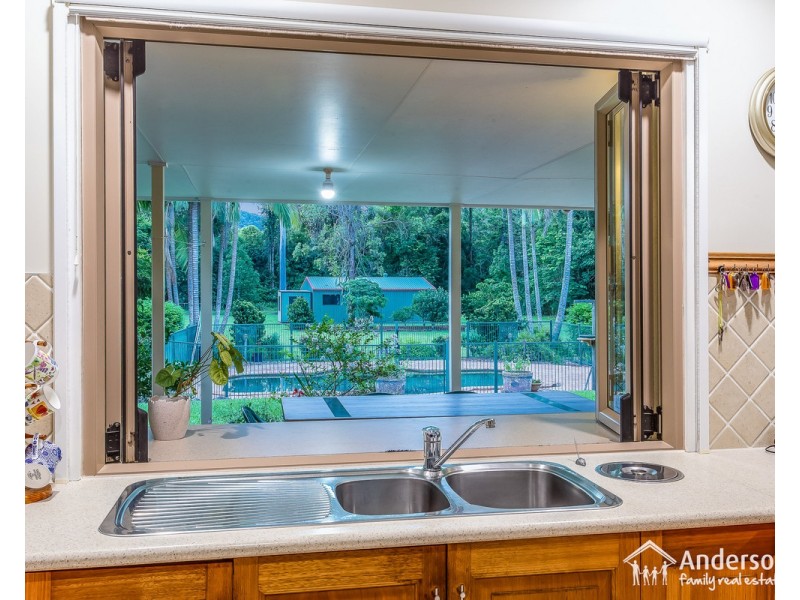 36 Greenwood Crescent, Samford Valley QLD 4520