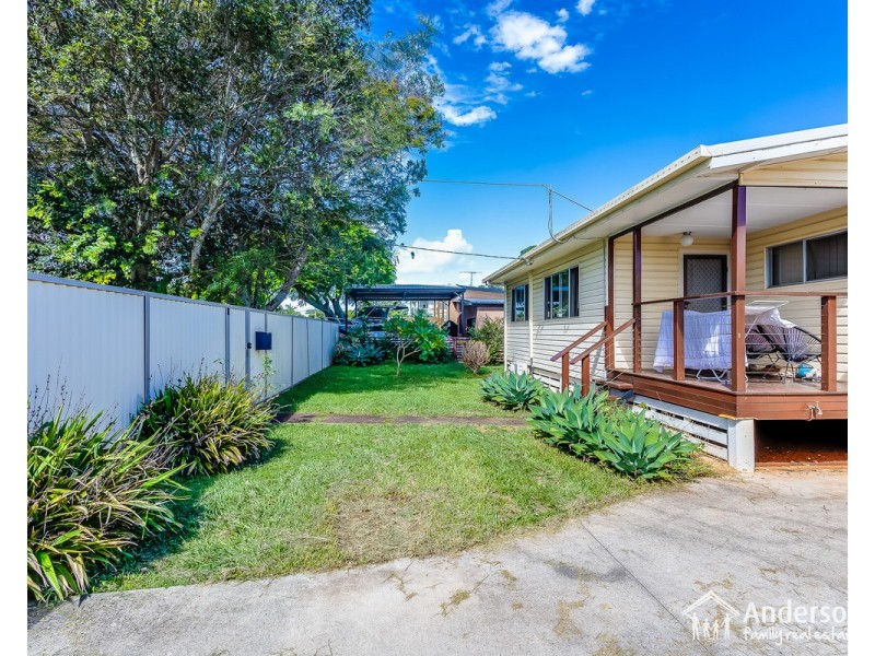 81 Arthur Street, Woody Point QLD 4019