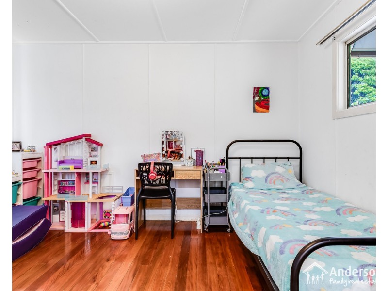 81 Arthur Street, Woody Point QLD 4019