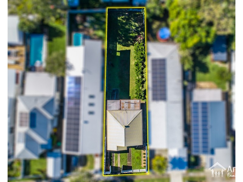 52 Griffith Street, Sandgate QLD 4017