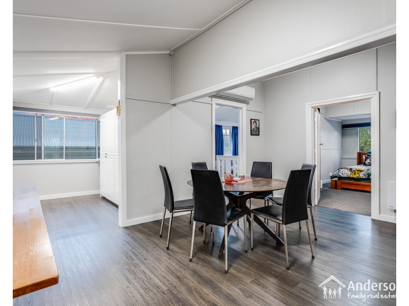 42 Board Street, Deagon QLD 4017