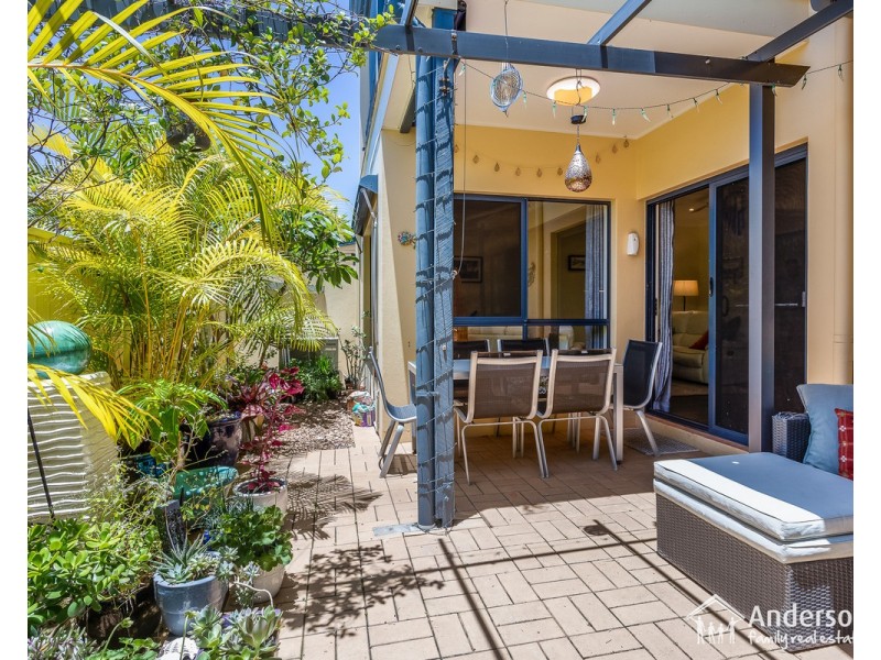 2/103 Turner Street, Scarborough QLD 4020