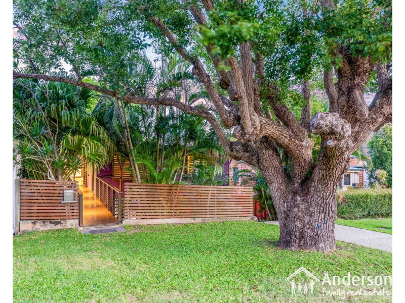 31 Swan Street, Shorncliffe QLD 4017