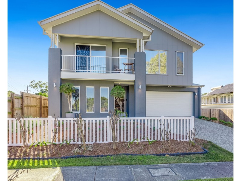 2 Station Road, Deagon QLD 4017