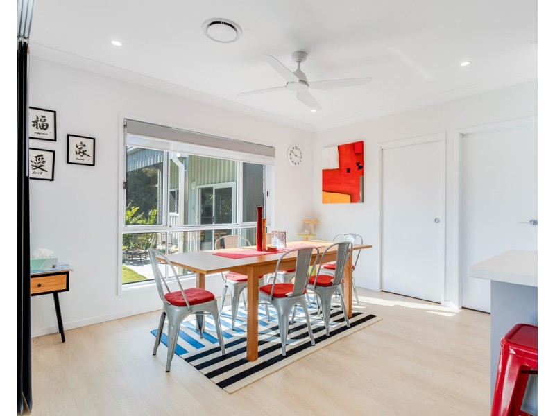 2 Station Road, Deagon QLD 4017