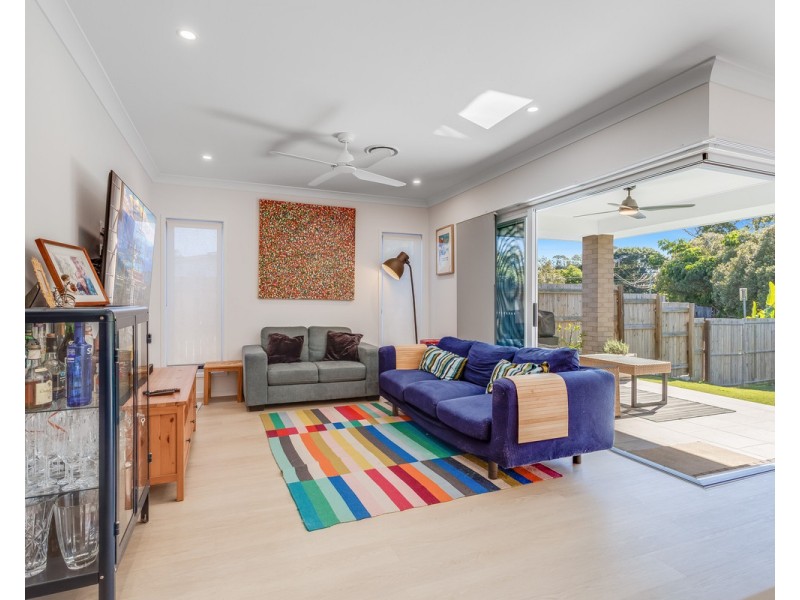 2 Station Road, Deagon QLD 4017