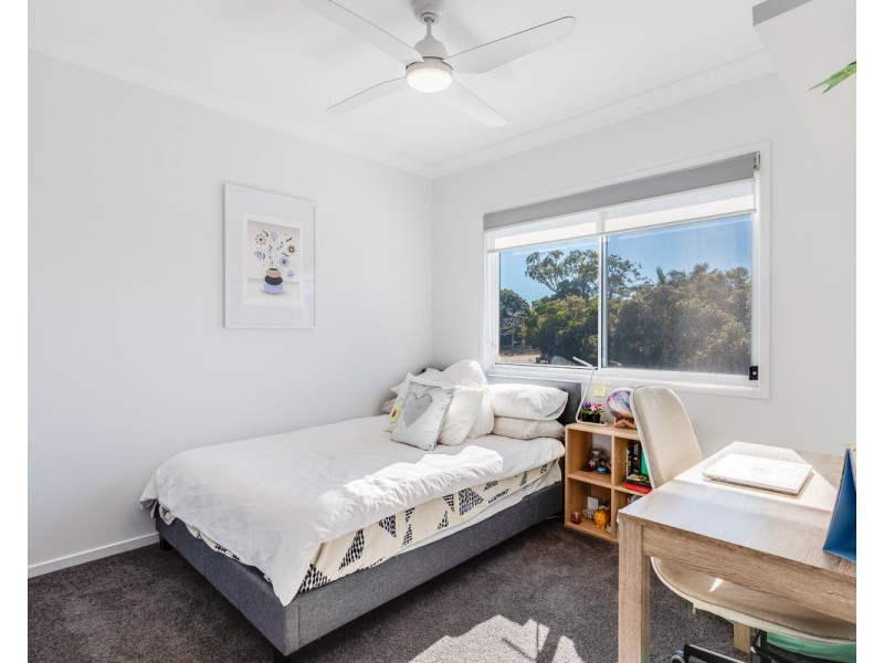 2 Station Road, Deagon QLD 4017