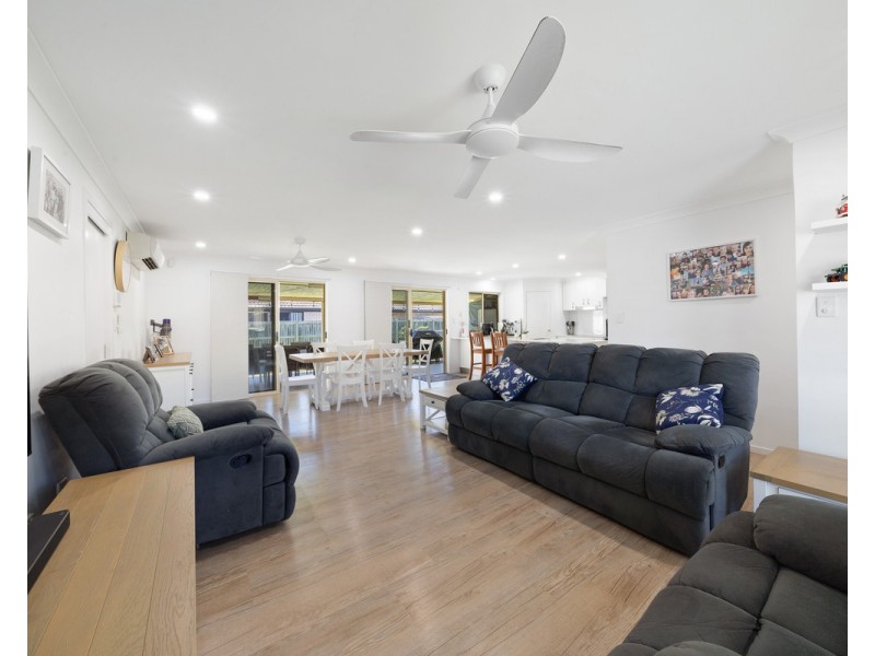 25 Acemia Drive, Morayfield QLD 4506