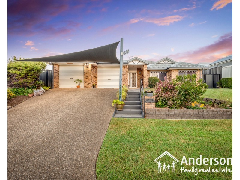 26 Trecarne Street, Bridgeman Downs QLD 4035