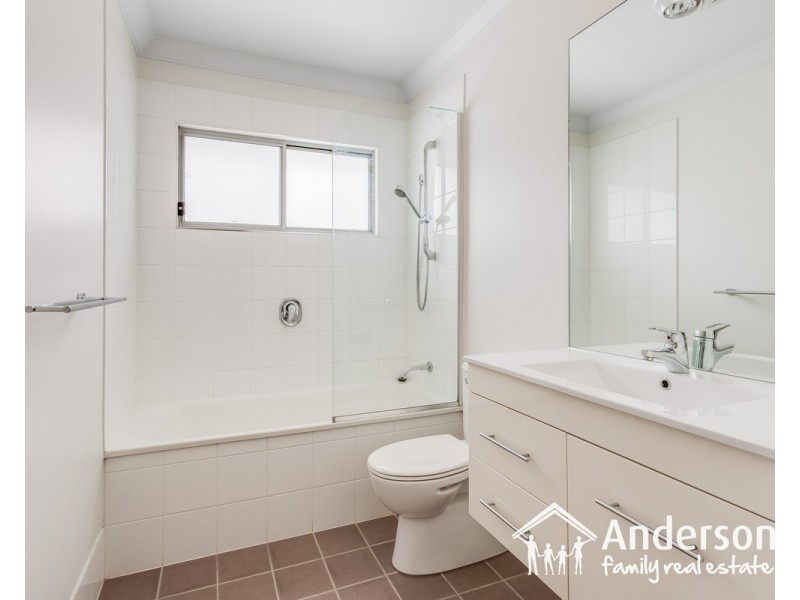 16/200 Meadowlands Road, Carina QLD 4152