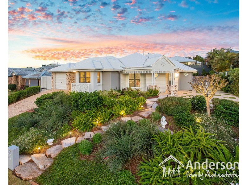 30 Trecarne Street, Bridgeman Downs QLD 4035