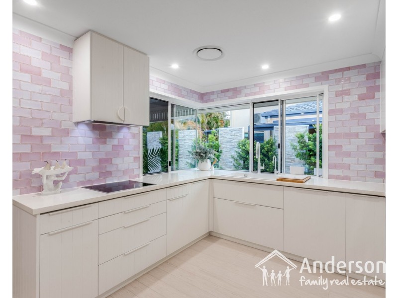 30 Trecarne Street, Bridgeman Downs QLD 4035