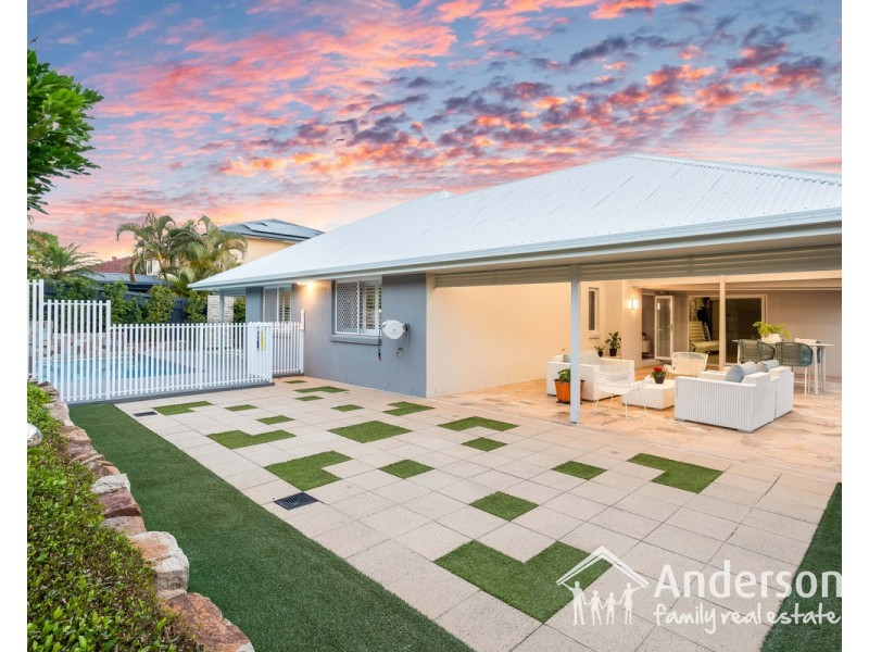 30 Trecarne Street, Bridgeman Downs QLD 4035