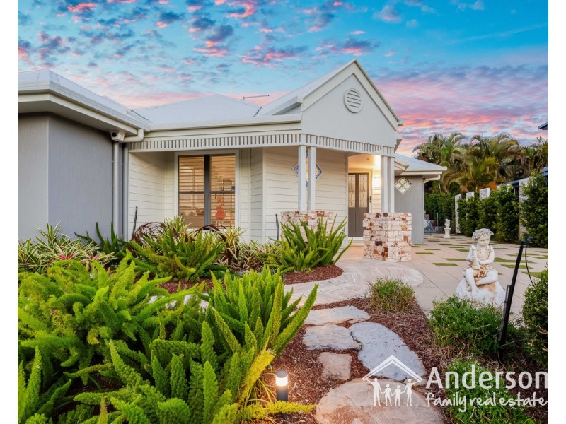 30 Trecarne Street, Bridgeman Downs QLD 4035