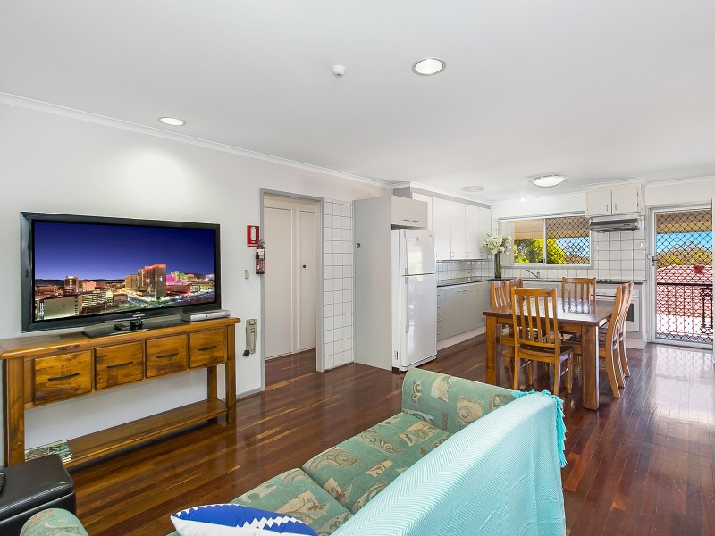 99 Workshops Street, Brassall QLD 4305