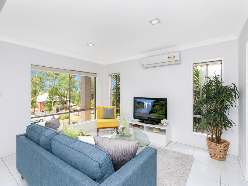 63 Corymbia Crescent, Anstead QLD 4070