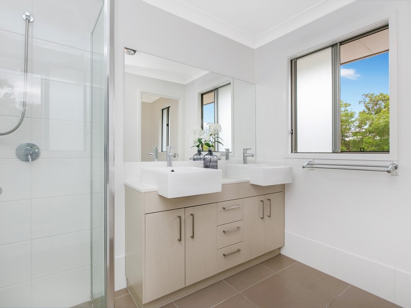 63 Corymbia Crescent, Anstead QLD 4070