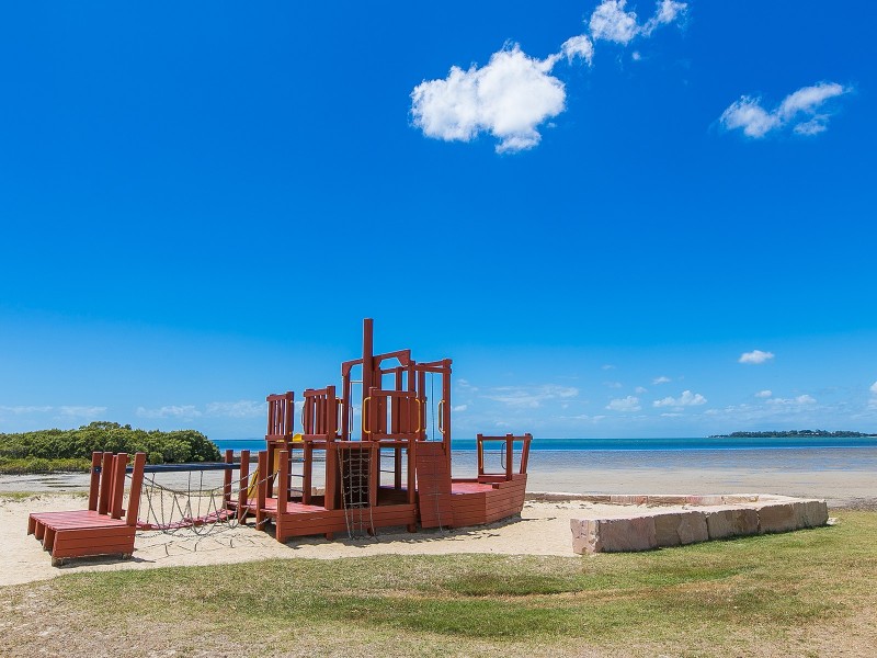 28 Ruth Street, Birkdale QLD 4159