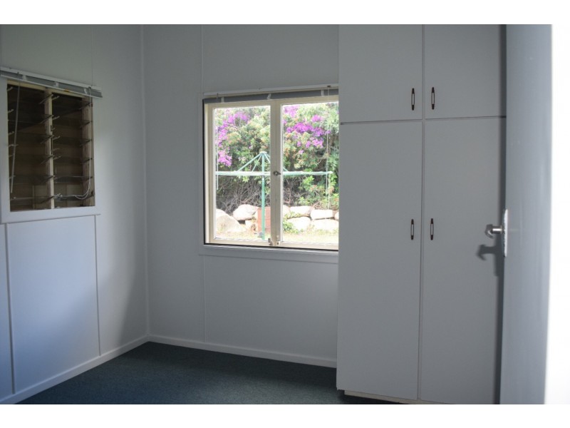 28 Ruth Street, Birkdale QLD 4159