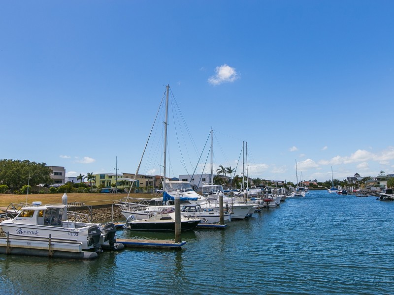 28 Ruth Street, Birkdale QLD 4159