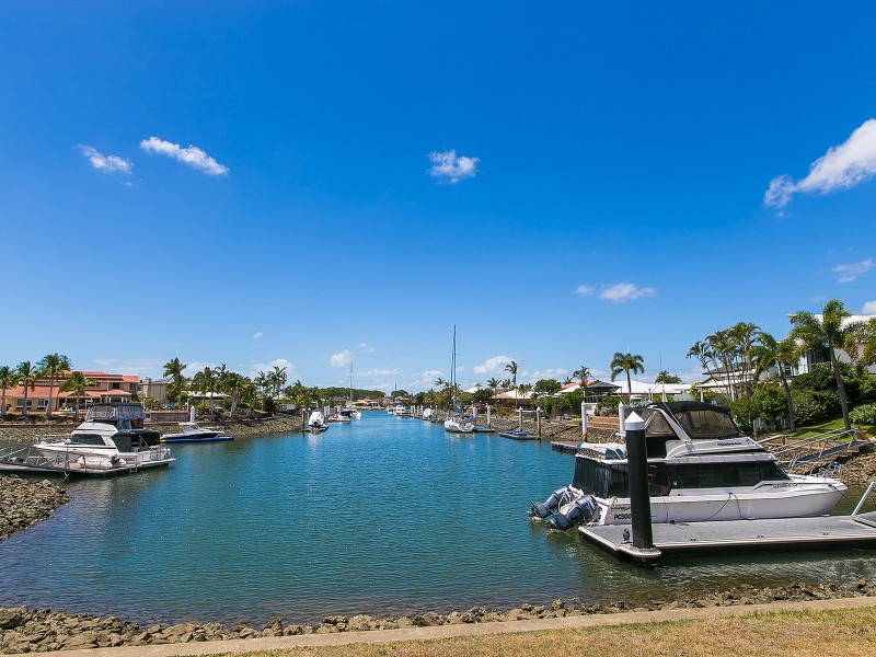 28 Ruth Street, Birkdale QLD 4159