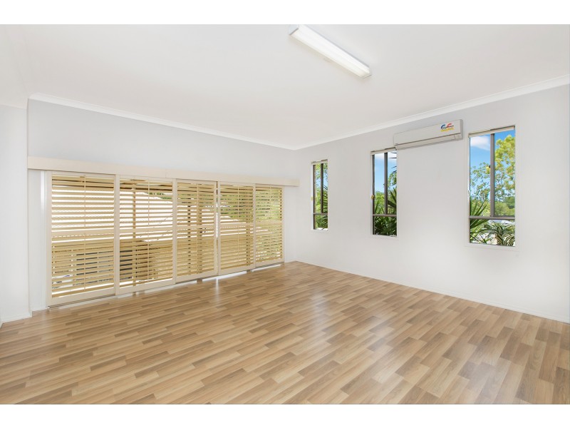 63 Corymbia Crescent, Anstead QLD 4070