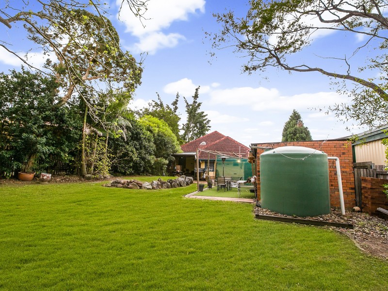 707 Cavendish Road, Holland Park QLD 4121