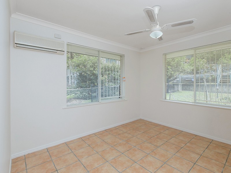20  Ruth Street, Birkdale QLD 4159