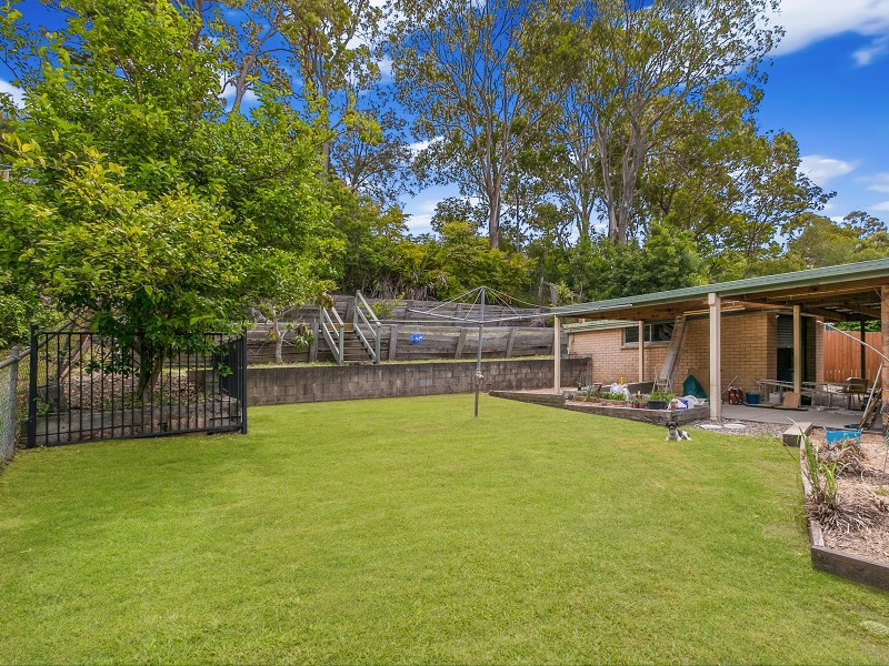 20  Ruth Street, Birkdale QLD 4159