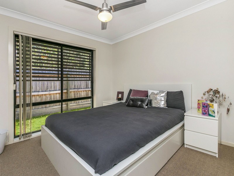 11 Serene Place, Birkdale QLD 4159